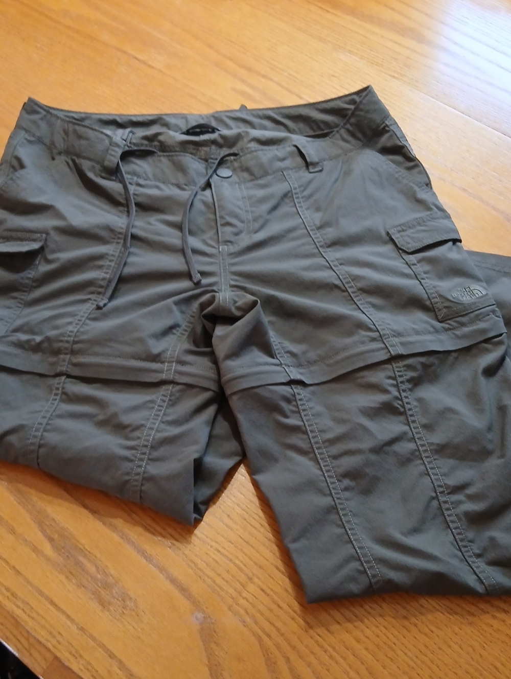 Women's Convertible Cargo Pants - Olive Green - The North Face Size 10